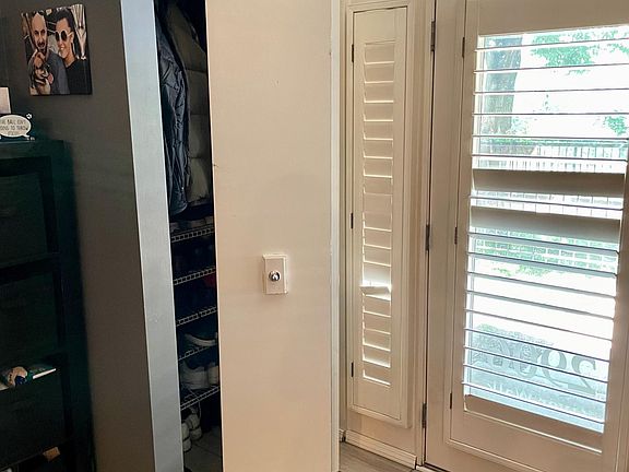 5th image of 2906 N Riverwalk Dr #7