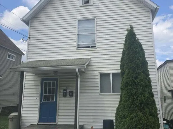 1023 Brusselles St, Saint Marys, PA 15857