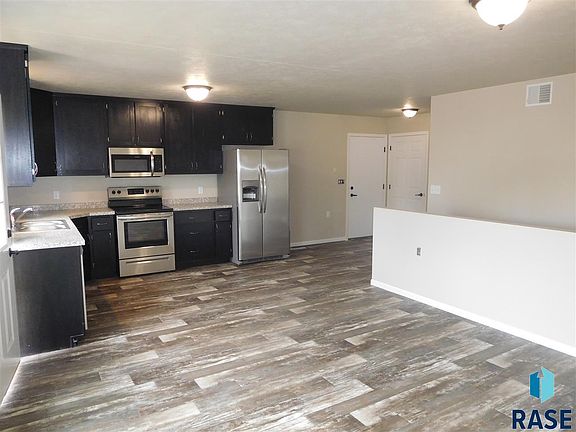 2nd image of 5101 W Manna Grass Ave