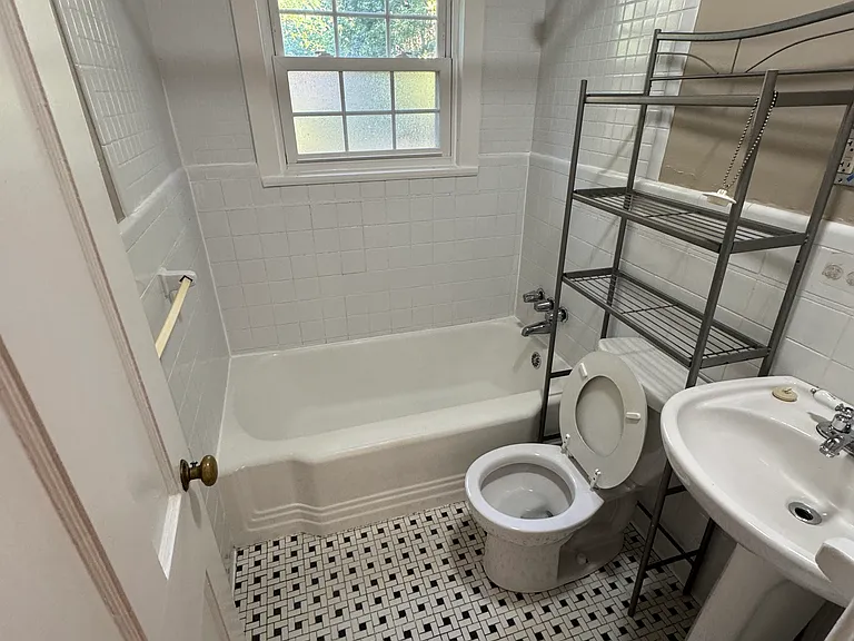 662 Medlock Rd — Photo 14