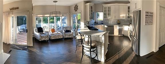5th image of 8204 Lake Springs Ct