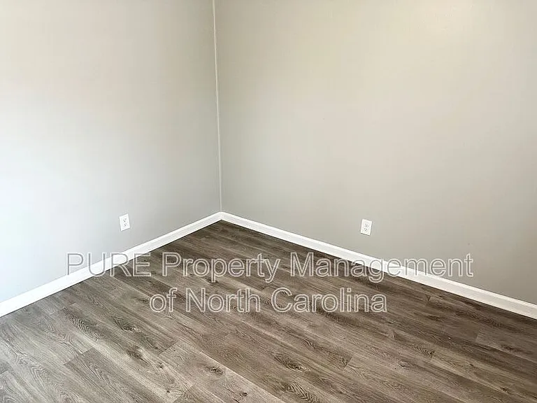 1414 White St — Photo 29
