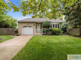 3 Rachele Ct, Matawan, NJ 07747