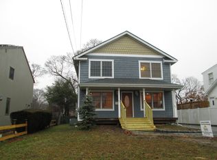 47 Andrew Ave, Islip Terrace, NY 11752