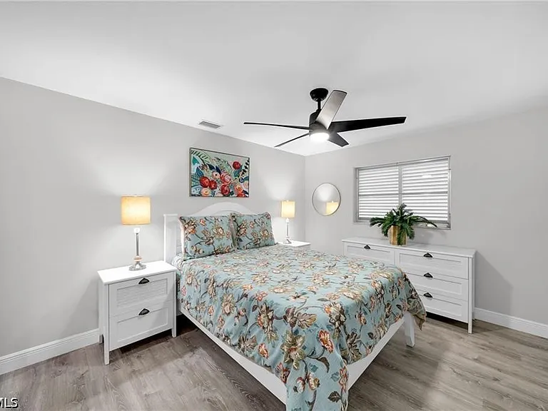 1138 Lucerne Ave #1 — Photo 19