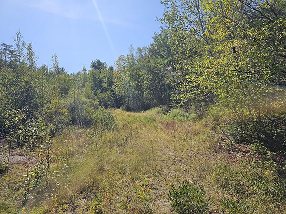 3rd image of M3, L9 Off Eastern Ridge Road