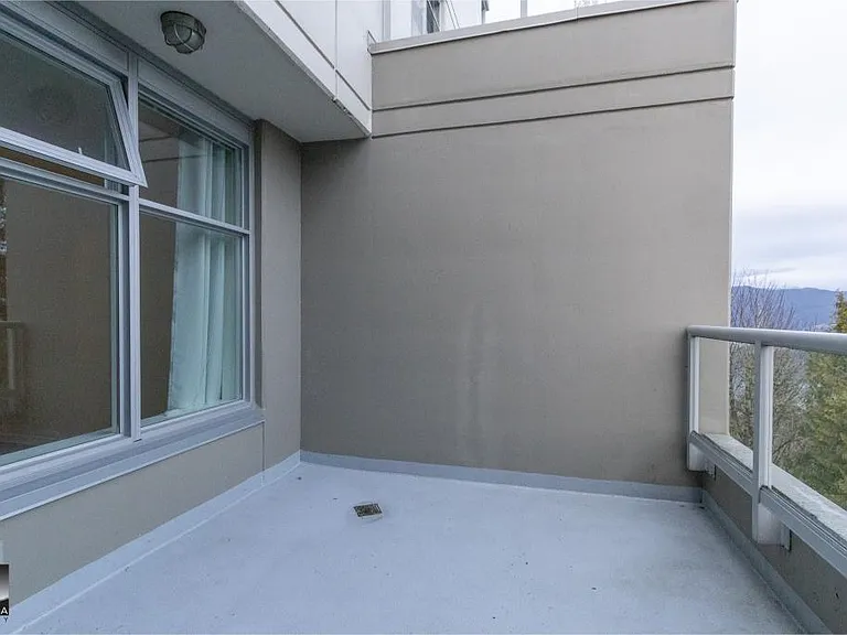 9232 University Cres #707 — Photo 18