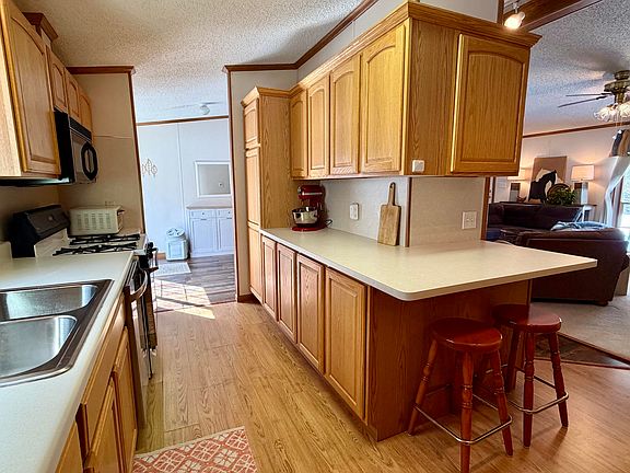 5th image of 14200 Scenic Ct