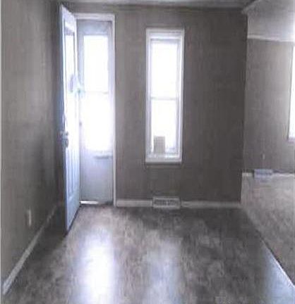 4th image of 607 7th St N