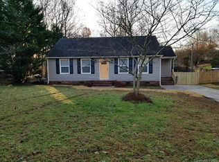 8130 Chrisbry Ln, Charlotte, NC 28215