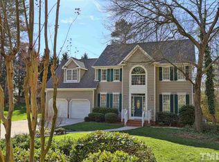 2403 Flints Pond Cir, Apex, NC 27523