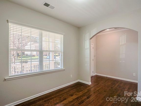 4th image of 6142 Berewick Commons Pkwy