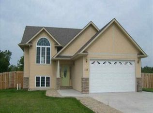 103 Bird Dog Dr, Riley, KS 66531