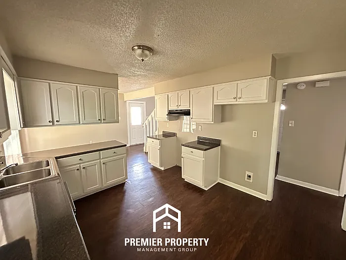 6167 Scarlet Leaf Dr — Photo 7
