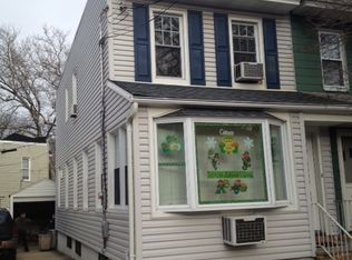 6929 64th Pl, Glendale, NY 11385