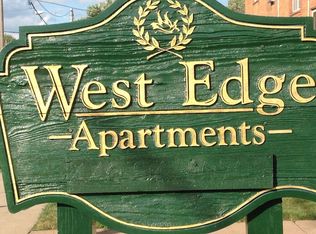 10735 Bellaire Rd, Cleveland, OH 44111