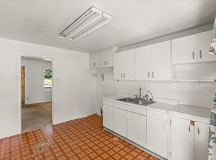 266 Las Lomas Dr, Royal Oaks, CA 95076