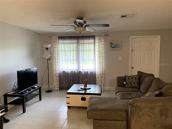 2nd image of 2586 Auburn Blvd