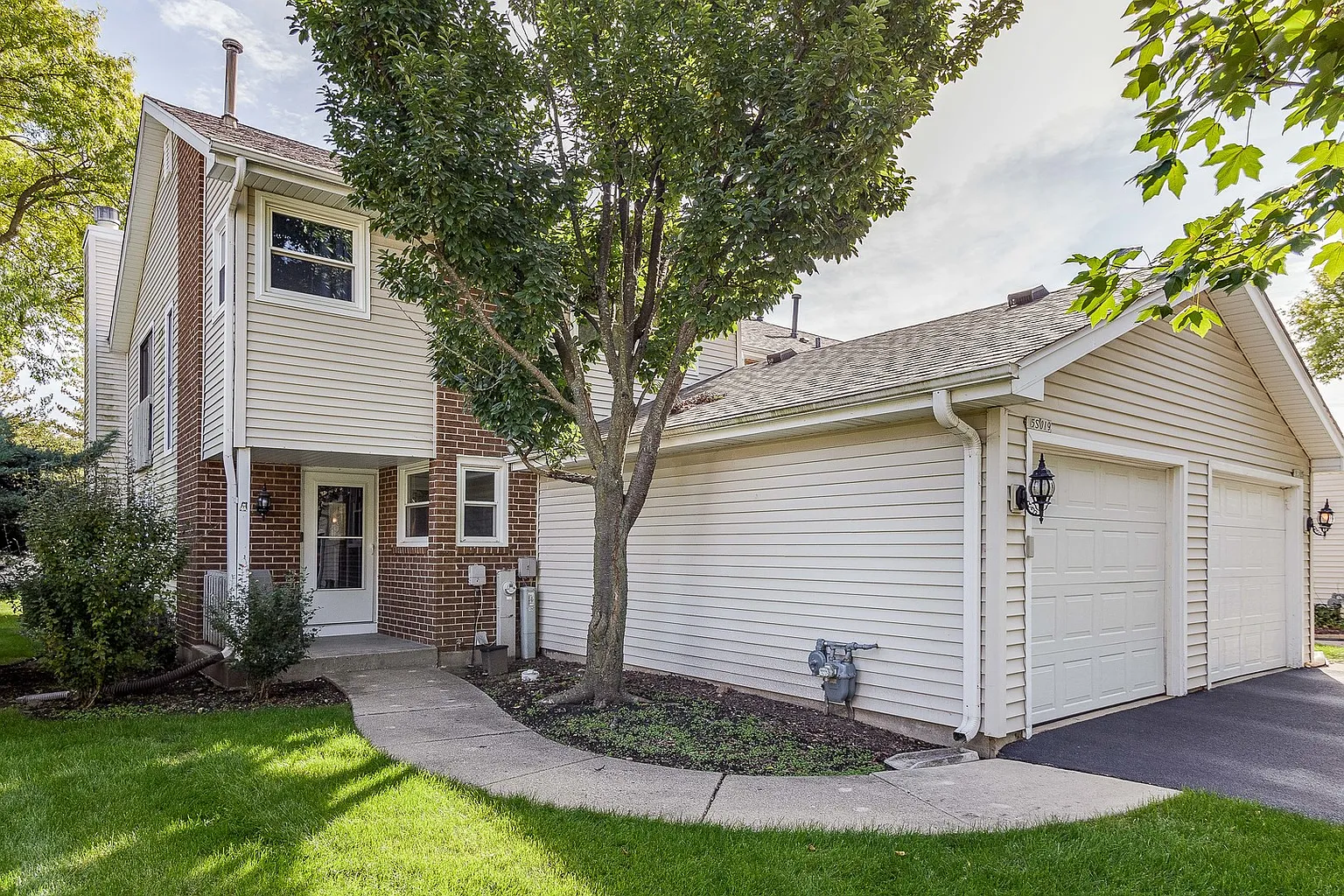 5S019 Pebble Beach Ct photo 1