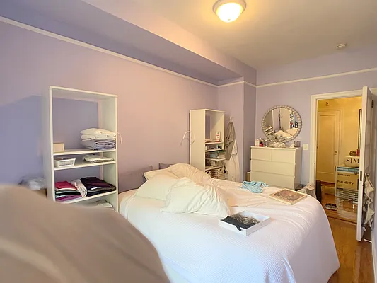 Rented by Oxford Property Group | media 37