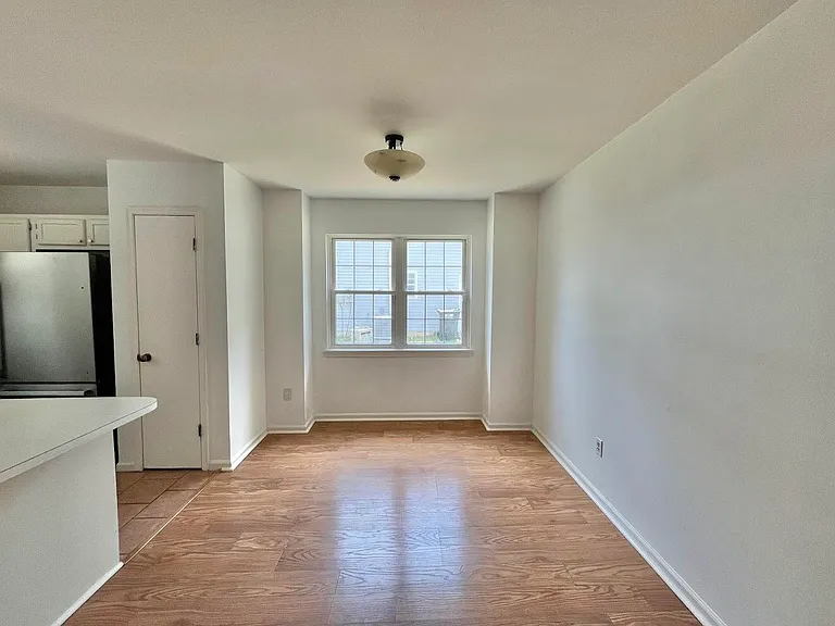 8486 William Moultrie Dr — Photo 10