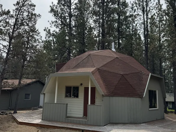 69742 Pine St, Sisters, OR 97759