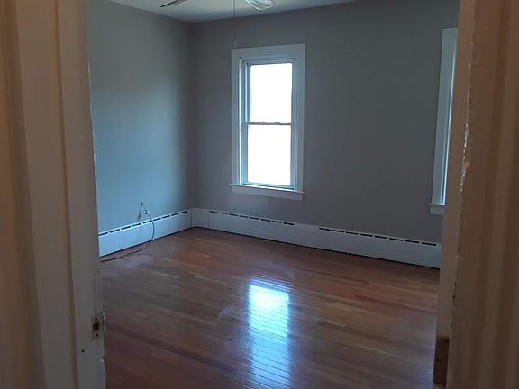 Master Bedroom, Large built in Closet