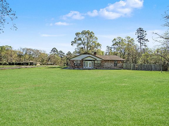 2nd image of 502 Easy St