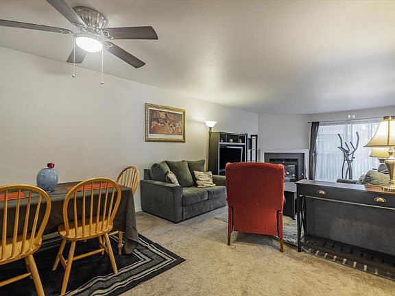 3rd image of 1315 A St APT 213