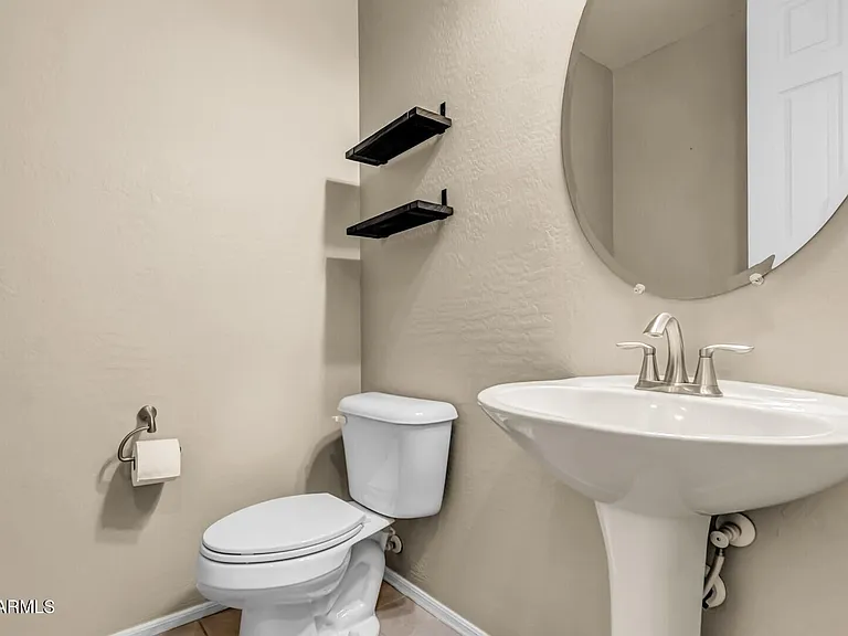 5429 W Lydia Ln — Photo 28