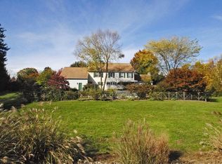 6806 Circle View Dr, New Hope, PA 18938