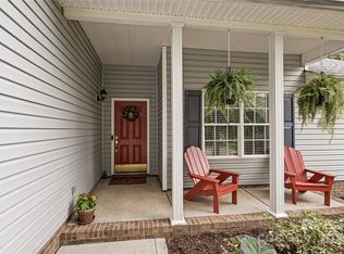 4709 Keeneland Ln, Charlotte, NC 28216