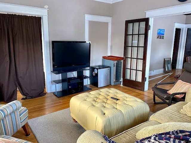261 Morris St #2 — Photo 32