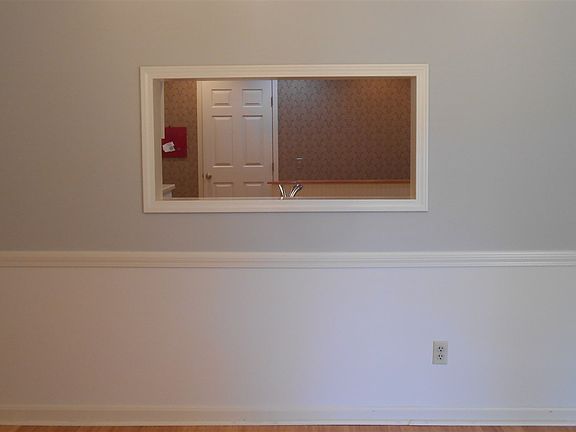 5th image of 1635 Village Ln
