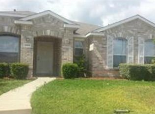 1319 Falcon Trl, Cedar Hill, TX 75104