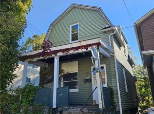 523 Ridge Ave, New Kensington, PA 15068