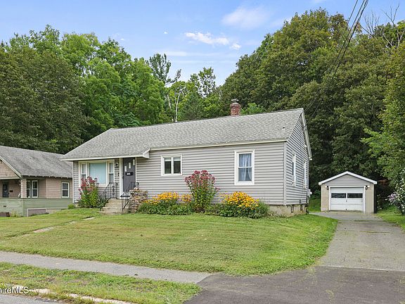 3rd image of 582 W Housatonic St
