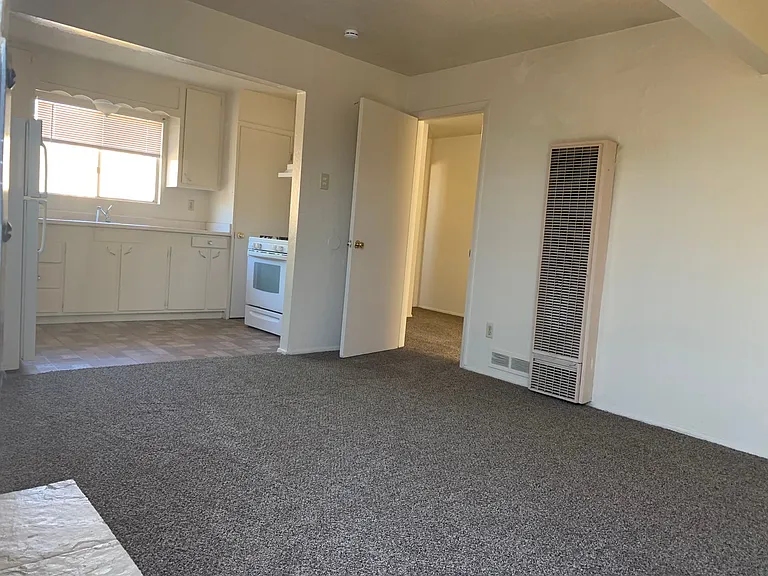 300 General Marshall St NE — Photo 2