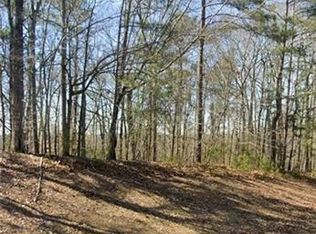 205 Long Cove Dr, Lagrange, GA 30240