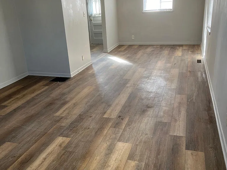 2951 E Moreland Dr — Photo 3