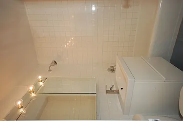 Rented by Green Line Realty