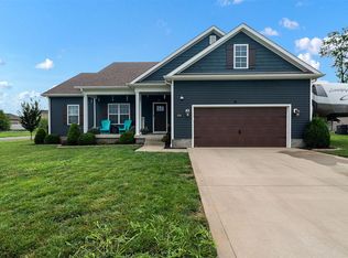 804 Pleasant Meadow Ln, Bowling Green, KY 42101