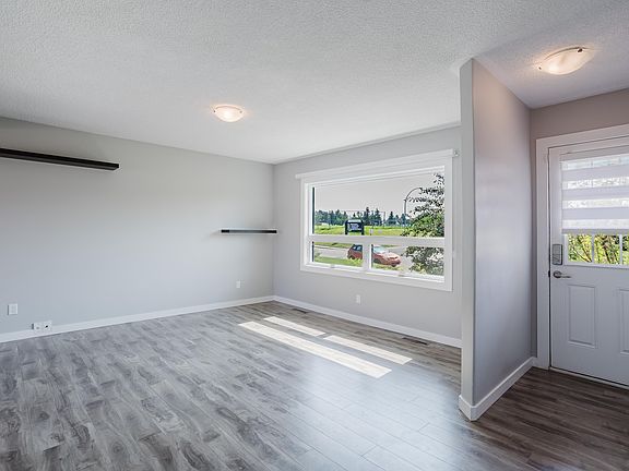 2nd image of 4708 106th Ave NW