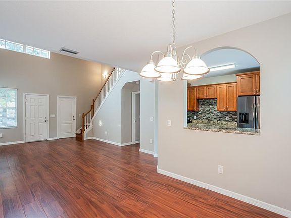 4th image of 1011 Lake Shore Ranch Dr