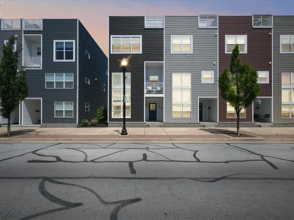 409 W Water St, Sandusky, OH 44870