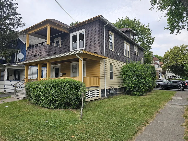 2519 Midland Ave — Photo 1