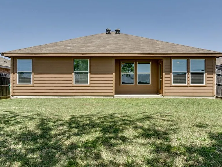 4533 Wheatland Dr — Photo 31