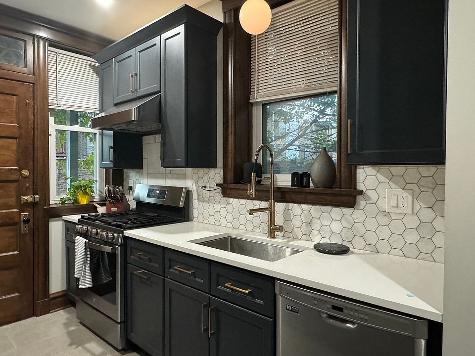 1st image of 5338 S Drexel Ave Suite 1