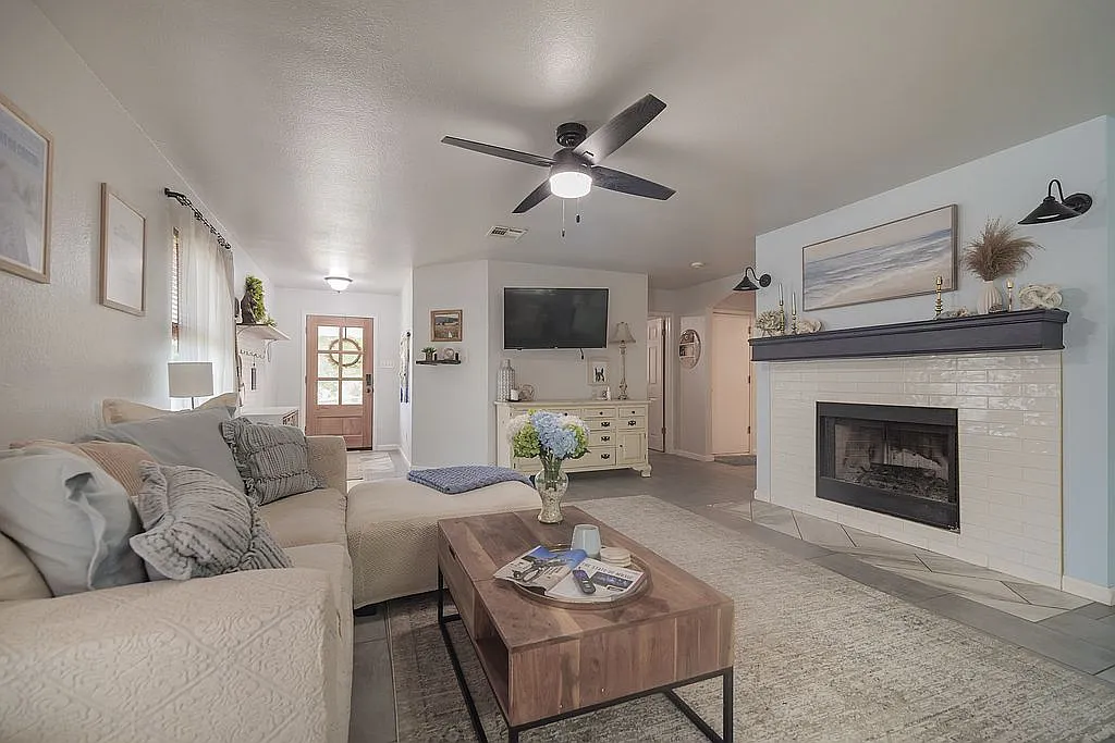 346 Jim Miller Dr, Kyle TX - Owner Finance Home