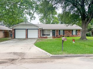 1409 Sunny Ln, Ardmore, OK 73401